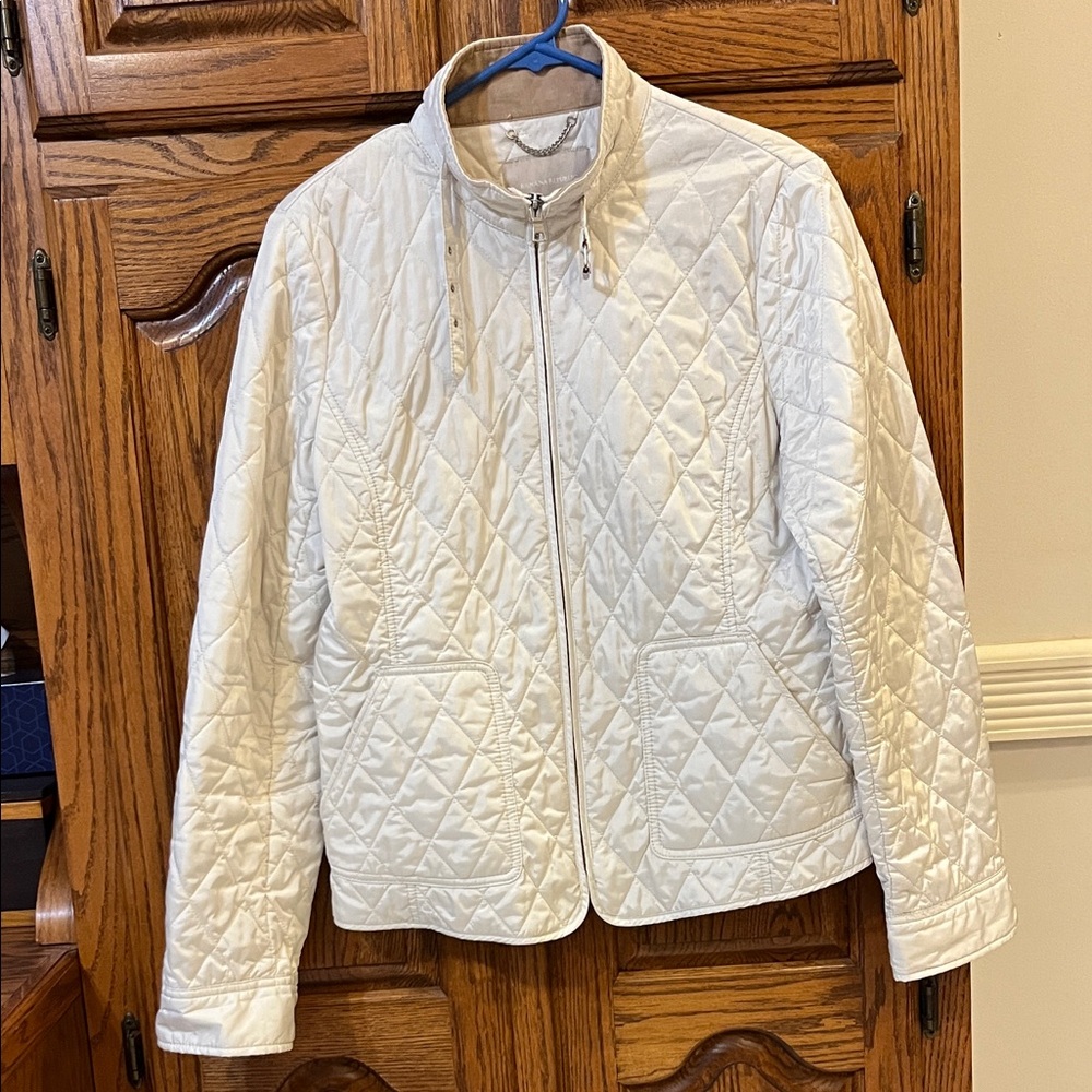 Banana republic, quilted cream coat